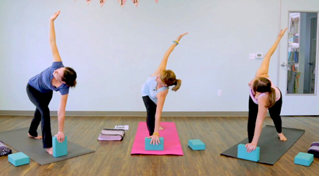 online postnatal yoga class