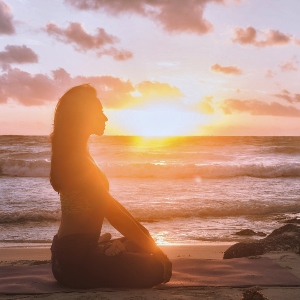 Simple Golden Sun Meditation for Emotional Strength