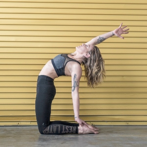Compressed Fit Asymmetrical Back Yoga Set - Vinyasa Essentia Core • Value  Yoga