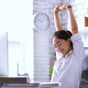 Best 9 Yoga Poses To Do At Your Desk 