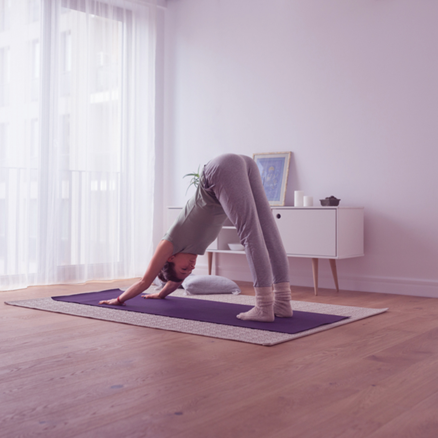 Downward Facing Dog: The Incredible Benefits (& How to Do the Pose)