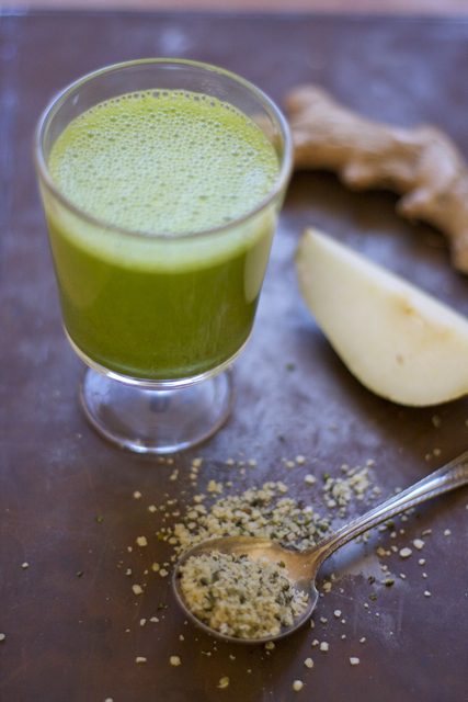 Spiced Pear Warm Winter Smoothie